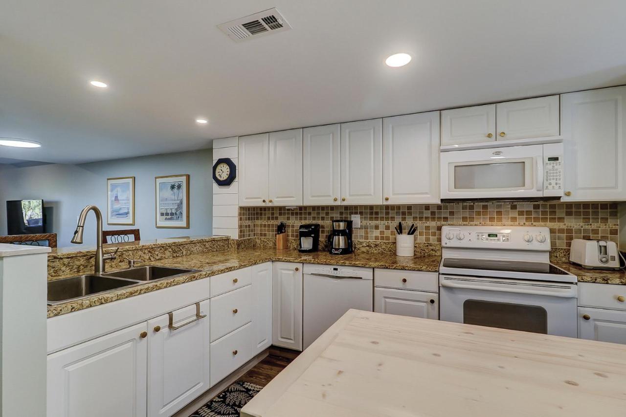 Golf View Two Bedroom With K Q And Fold Out Couch Bikes & Beach Gear Included 힐튼 헤드 아일랜드 외부 사진